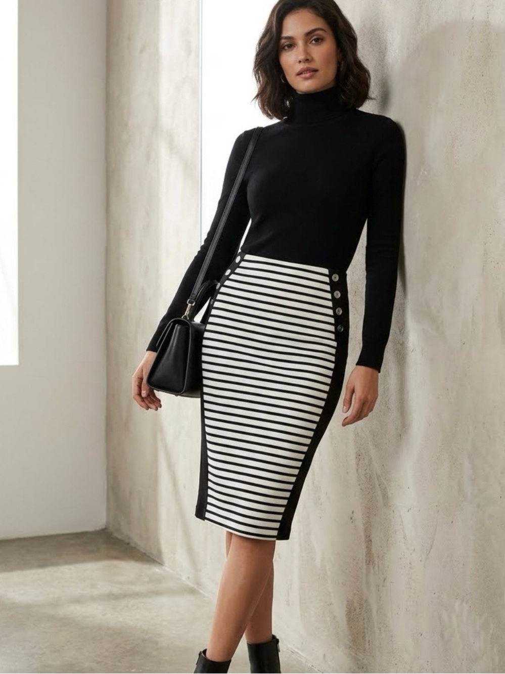 WHBM Black and White Striped Lined Pencil Skirt Parisian Chic Aesthetic Sz 0